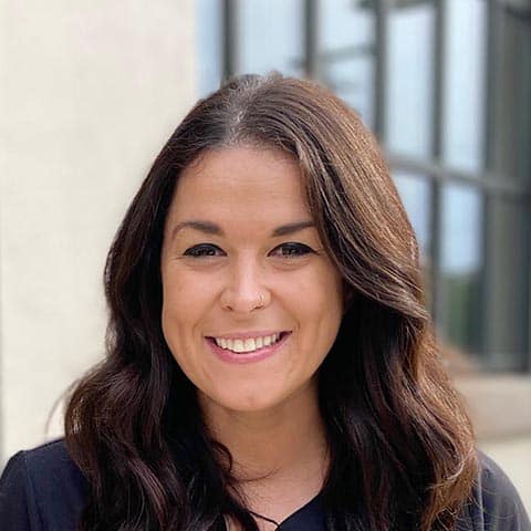 Shannon - Orthodontic Assistant